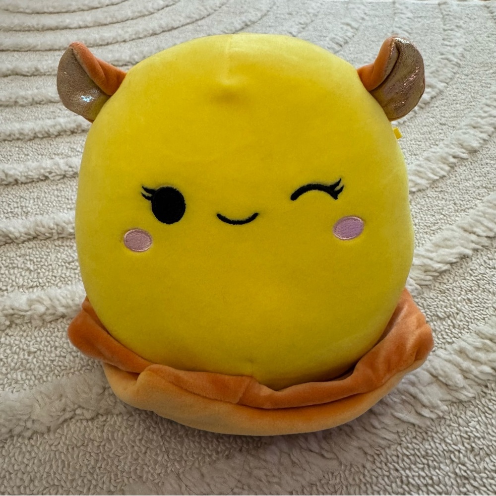 Bijan Yellow Dumbo Octopus 8" 20cm Squishmallows Kellytoy Stuffed Pillow Plush